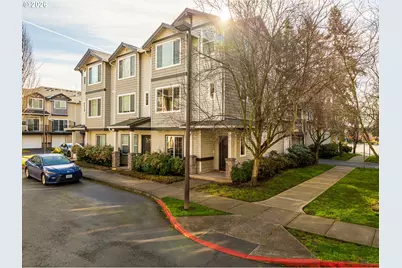 10518 NE Cedar Falls Loop, Hillsboro, OR 97006 - Photo 3