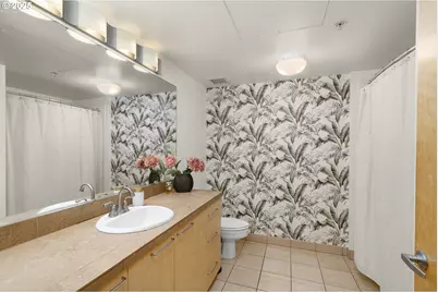 725 NW 10th Ave #305, Portland, OR 97209 - Photo 27