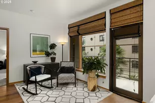 725 NW 10th Ave, Portland, OR 97209 - Photo 19