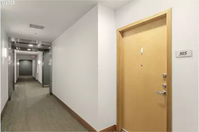725 NW 10th Ave #305, Portland, OR 97209 - Photo 7