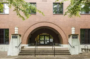 725 NW 10th Ave, Portland, OR 97209 - Photo 5