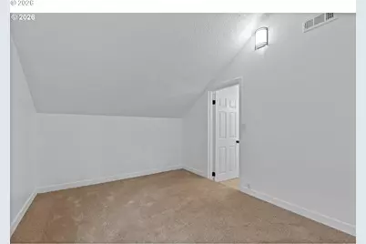 9828 SE Ellis St, Portland, OR 97266 - Photo 27