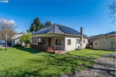 597 SE Ramp St, Roseburg, OR 97470 - Photo 5