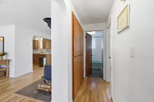 2050 Garfield St, Eugene, OR 97405 - Photo 29