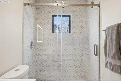 620 NW Naito Pkwy #B7, Portland, OR 97209 - Photo 15