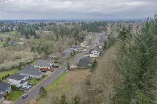 2468 Morrow Ct NW, Salem, OR 97304 - Photo 15