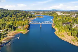 21 D Ave, Lake Oswego, OR 97034 - Photo 3