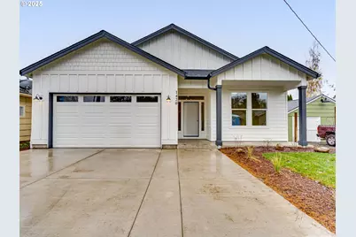 1420 G St, Washougal, WA 98671 - Photo 3