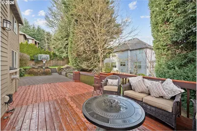 2530 Beacon Hill Dr, West Linn, OR 97068 - Photo 45