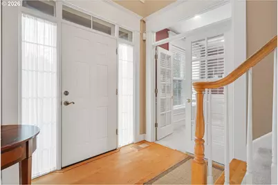 2530 Beacon Hill Dr, West Linn, OR 97068 - Photo 3