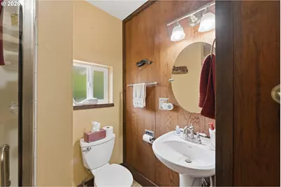 1072 Elrod Ave, Coos Bay, OR 97420 - Photo 13