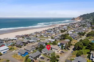 6335 NE Neptune Dr, Lincoln City, OR 97367 - Photo 3