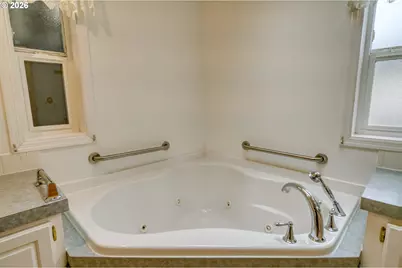 51469 SE Westlake Dr, Scappoose, OR 97056 - Photo 27