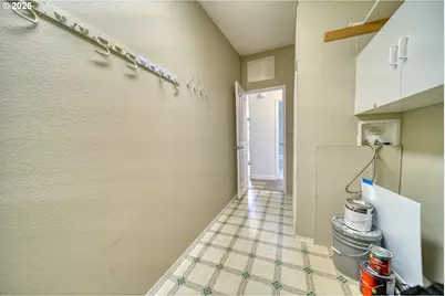 51469 SE Westlake Dr, Scappoose, OR 97056 - Photo 21