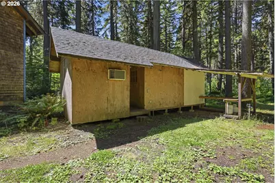 55406 Delta Rd, Blue River, OR 97413 - Photo 33