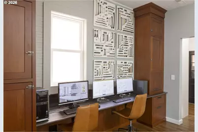 206 NE 80th Ave, Portland, OR 97213 - Photo 41