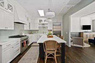 206 NE 80th Ave, Portland, OR 97213 - Photo 17