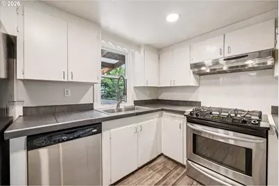 6111 NE Vera St, Portland, OR 97213 - Photo 17