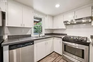 6111 NE Vera St, Portland, OR 97213 - Photo 17