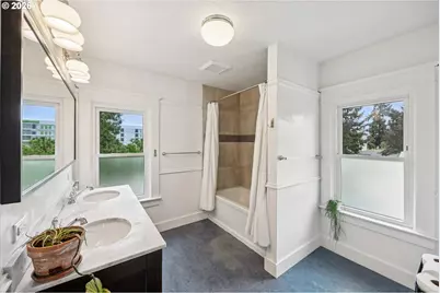 6111 NE Vera St, Portland, OR 97213 - Photo 29