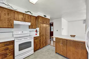 1425 Taney St, Eugene, OR 97402 - Photo 13