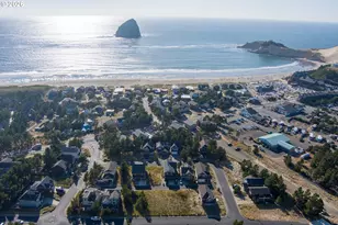 Dory Pointe Loop, Pacific City, OR 97135 - Photo 1