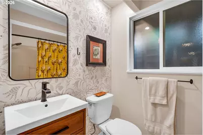 17130 NW Valsetz Ct, Beaverton, OR 97006 - Photo 29