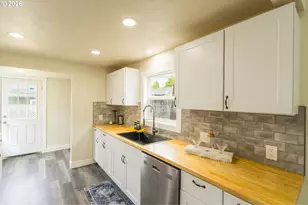 1925 NE Liberty St, Salem, OR 97301 - Photo 9