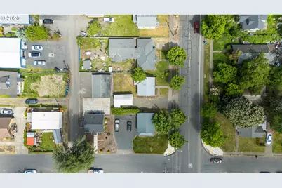 1925 NE Liberty St, Salem, OR 97301 - Photo 17