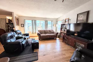 825 Palmer Junction Rd, Elgin, OR 97827 - Photo 9