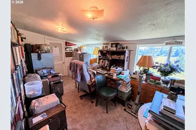 825 Palmer Junction Rd, Elgin, OR 97827 - Photo 15
