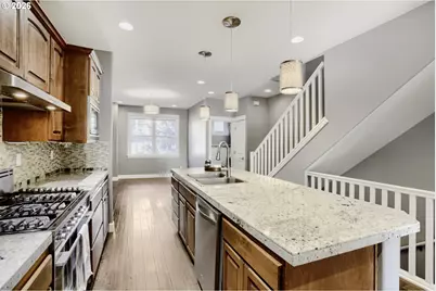 2606 S Water Ave, Portland, OR 97201 - Photo 11
