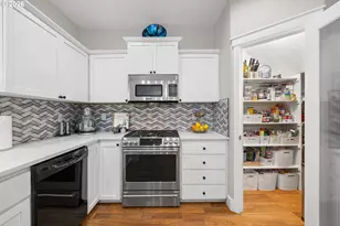 1193 SE Alika Ave, Hillsboro, OR 97123 - Photo 17