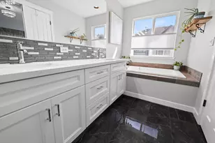 1193 SE Alika Ave, Hillsboro, OR 97123 - Photo 31