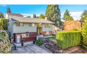 8325 SW Terwilliger Blvd, Portland, OR 97219 - Photo 29