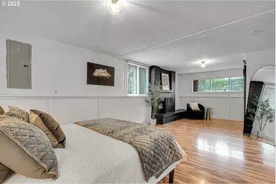 8325 SW Terwilliger Blvd, Portland, OR 97219 - Photo 21