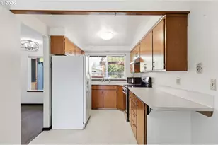 2070 Terresa Ave, Eugene, OR 97408 - Photo 19
