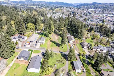 2326 W Castleman St, Longview, WA 98632 - Photo 11