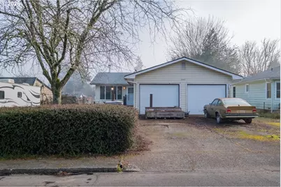 1247 1st Ave, Sweet Home, OR 97386 - Photo 1
