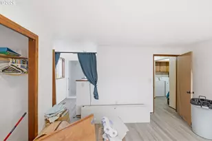 1247 1st Ave, Sweet Home, OR 97386 - Photo 13