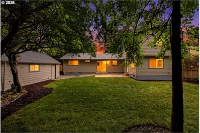 5325 SE Hull Ave, Milwaukie, OR 97267 - Photo 3