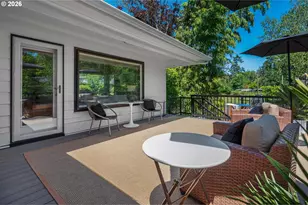 8460 SW Fairway Dr, Portland, OR 97225 - Photo 7
