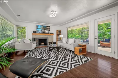 8460 SW Fairway Dr, Portland, OR 97225 - Photo 5