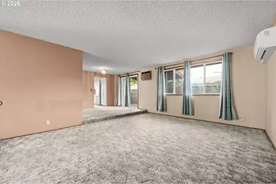 2215 Princeton Dr, Eugene, OR 97405 - Photo 5