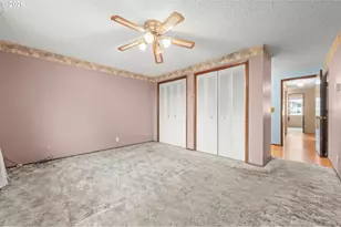 2215 Princeton Dr, Eugene, OR 97405 - Photo 29