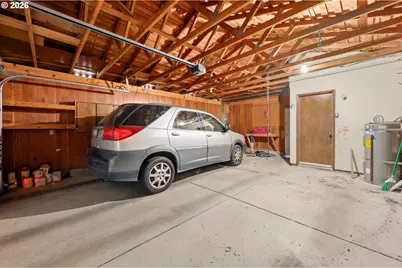 2215 Princeton Dr, Eugene, OR 97405 - Photo 41