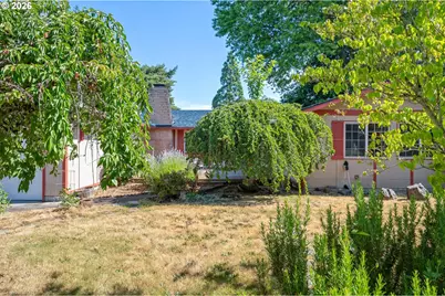 2215 Princeton Dr, Eugene, OR 97405 - Photo 11