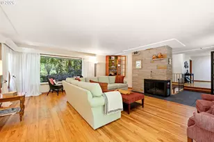 2210 SW Broadway Dr, Portland, OR 97201 - Photo 11