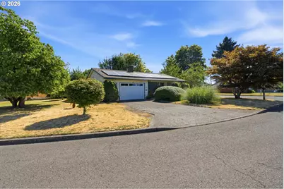 1404 Umpqua Rd, Woodburn, OR 97071 - Photo 3