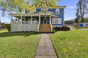 336 Hill St, Silverton, OR 97381 - Photo 3